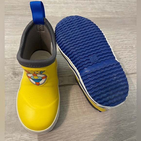 Toddler K8 Yellow Buoy Boots - Picture 2 of 5